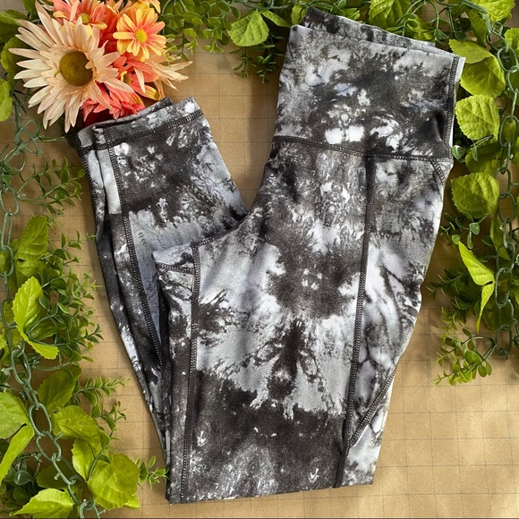 Velocity Pants - Velocity Women's Leggings Tie Dye Black / White Size Large